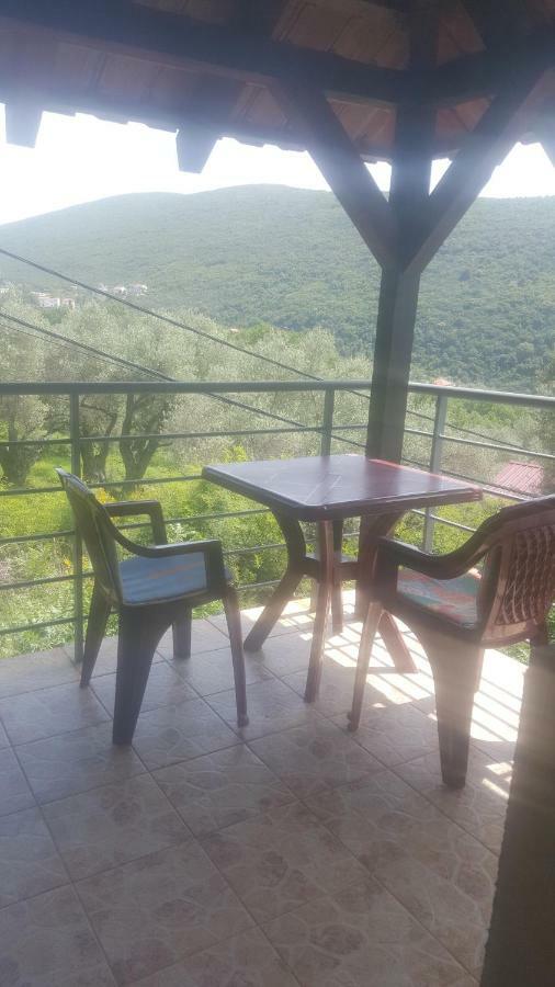 Aparthotel Darinka à Ulcinj Extérieur photo